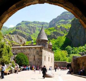 Индивидуальный тур:  Гарни, Симфония камней,Гегард, Хор Вирап