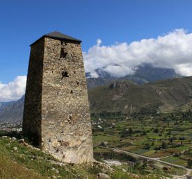 Два ущелья и Язык Тролля. Индивидуальный тур в Верхнюю Балкарию из Минвод