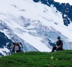 Тур - ретрит к подножью Белухи комфорт+. Проживание в домиках. Баня каждый день