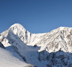 Восхождение на пик Актру (4044 м) на Алтае