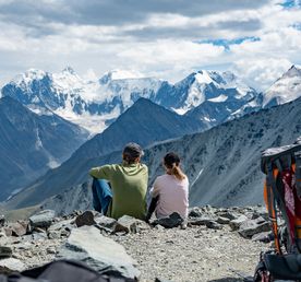 Пеший поход к Белухе с вьючными лошадьми