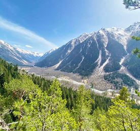 Май в Архызе