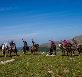 Конный тур к цепочке из семи Каракольских озер