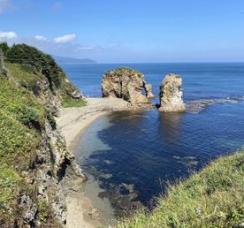 Мыс Великан с ночевкой на берегу Охотского моря (индивидуально или для готовых групп)