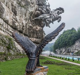 Активный тур. Идем в горы за историей и вдохновением Кавказа