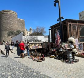 От Баку до Шеки: древняя история, озёра, водопады, горы и море в одном туре