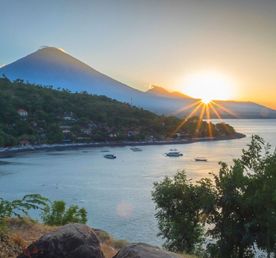 Тур по Индонезии: Ява и Бали за 12 дней. Вулканы, храмы и моря.