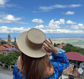 Грузия - веселый молодежный и комфортный тур (винодельни, мастер-класс, горы и море)