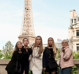 Париж, Шампань, Нормандия Эмили в Париже