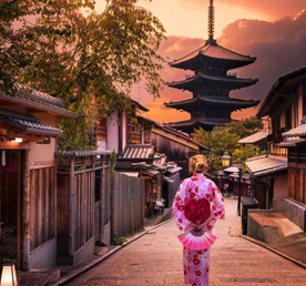 Япония в сезон красных кленов момидзи