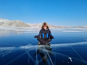 Экспресс-тур по зимнему Байкалу (5 дней, всё включено)