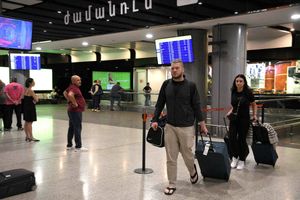 Прилет - встреча в аэропорту - размещение в отеле