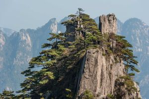 Продолжаем трекинг по горам Хуаншань