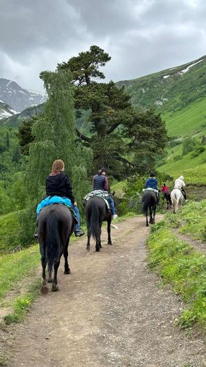 Переход к озеру Дуккинского ущелья