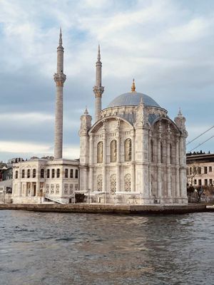 Роскошный Босфор и колоритный Балат