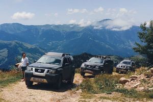 Рача - грузинская Швейцария. Озеро, горы и вино