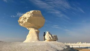 День В Пустыне