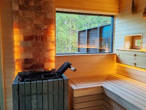 Прибытие в Мурманск, трансфер в отель