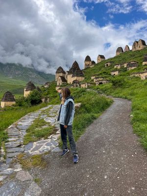 Визитная Карточка Осетии: Даргавс, Фиагдон, Кармадо