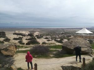 Петроглифы Гобустана и история нефти