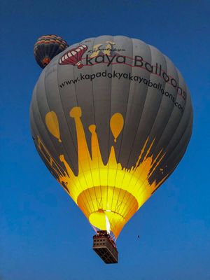 Сказочный рассвет на воздушном шаре