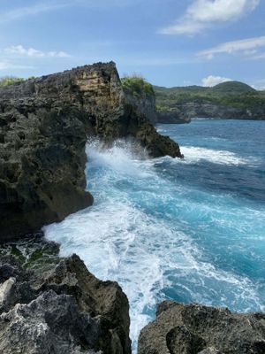 О. Нуса Пенида: западные пляжи