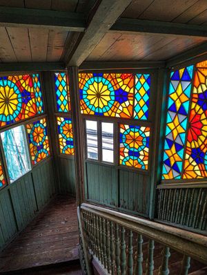 Тбилиси. Улицы и парадные старого города