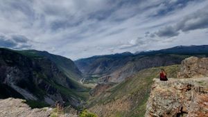 Кату-Ярык и край тысячи озер