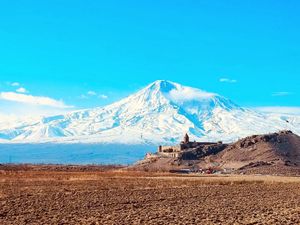 Арарат, древние монастыри и вкус настоящего вина