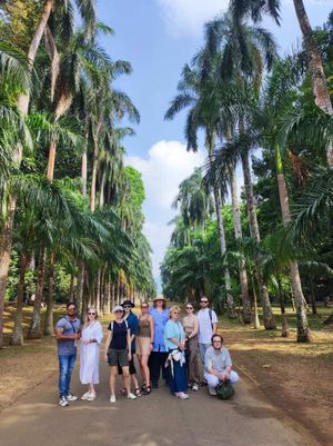 Храм четырех религий - башня Амбулавава