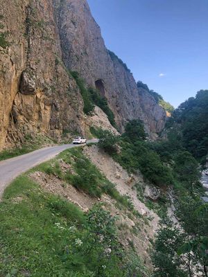 Древняя Шамаха и живописное озеро Нохур