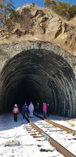 Листвянка, Кбжд и путешествие на хивусе