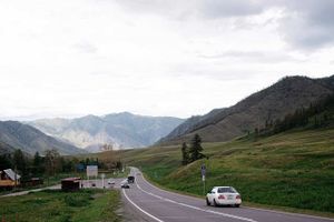 Чуйский тракт, слияния рек Чуи и Катуни