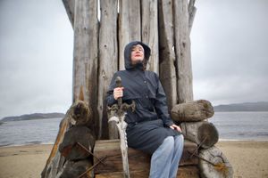 Премиум-глэмпинг, этнодеревня и Кировск, Териберка и Мурманск