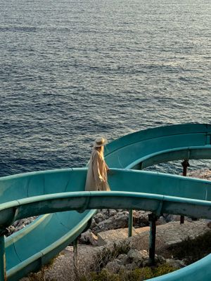 Каш. Закрытый пляж. Море