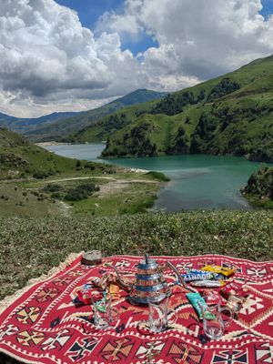 Гора Чегет, озеро Гижгит