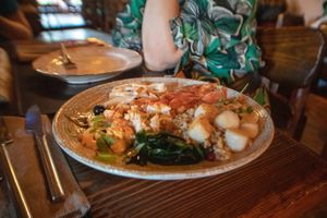 Прибытие в Мурманск, ужин в ресторане