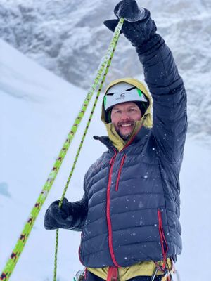 Подъём на ледник Малый Актру, проведение занятий