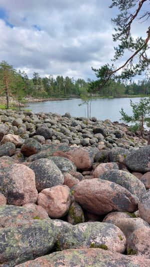 Уксинская озовая гряда