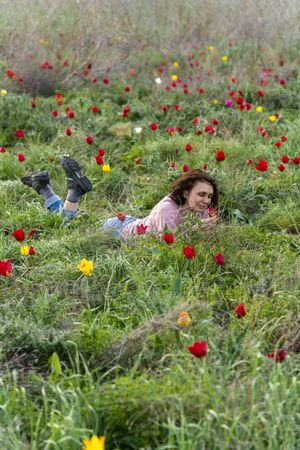 Бескрайние степи и цветущие тюльпаны