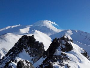 Подножие Авачинского вулкана (на снегоходе)