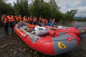 Сплав на рафтах