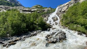 Водопад Алибек