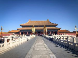 3 ярких города Поднебесной: природа и история