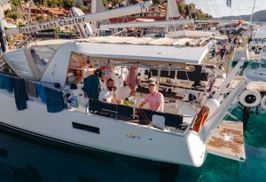 Понедельник. Kas. Античность и ночная жизнь