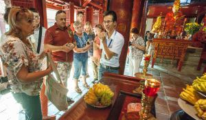 Прилет в Ханой и экскурсия по городу