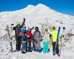 Эльбрус: горные лыжи и сноуборд