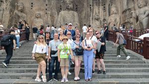 Китай: по следам «Аватара»