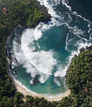 Релакс у океана в бухте Хирикетия