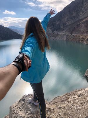 Сулакский каньон и бархан Сарыкум